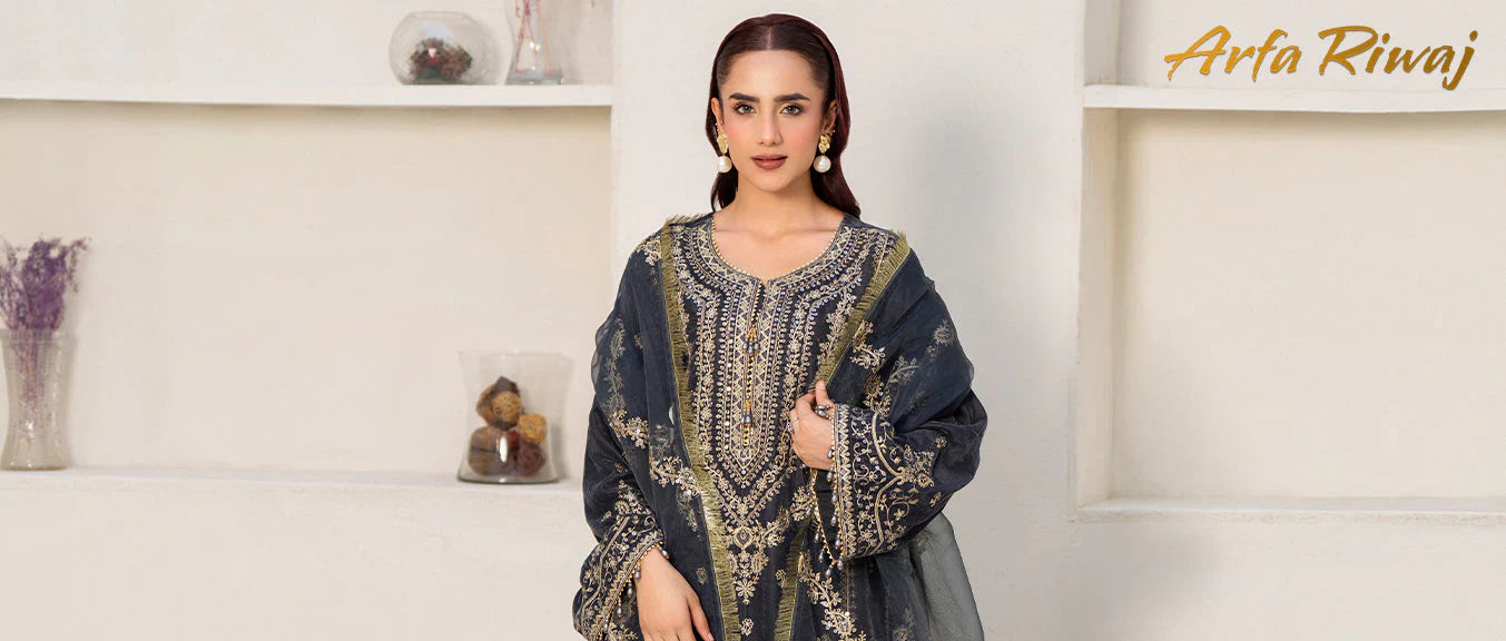 Luxury Velvet Suits for Women  Party & Formal Wear  ArfaRiwaj