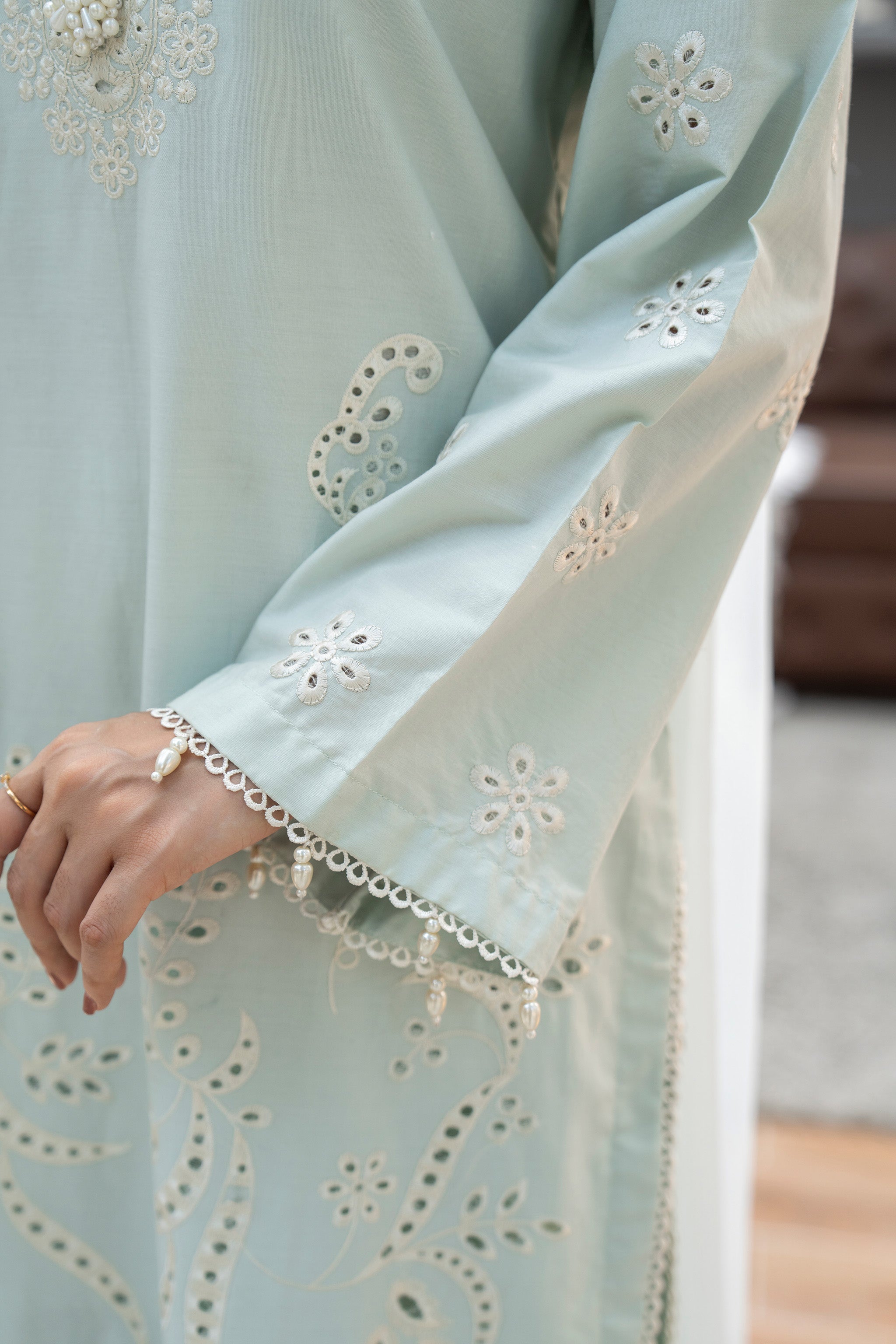 3 Pcs Ready To Wear Mint Green Cambric Suit - AR-3787 - ARFARIWAJ