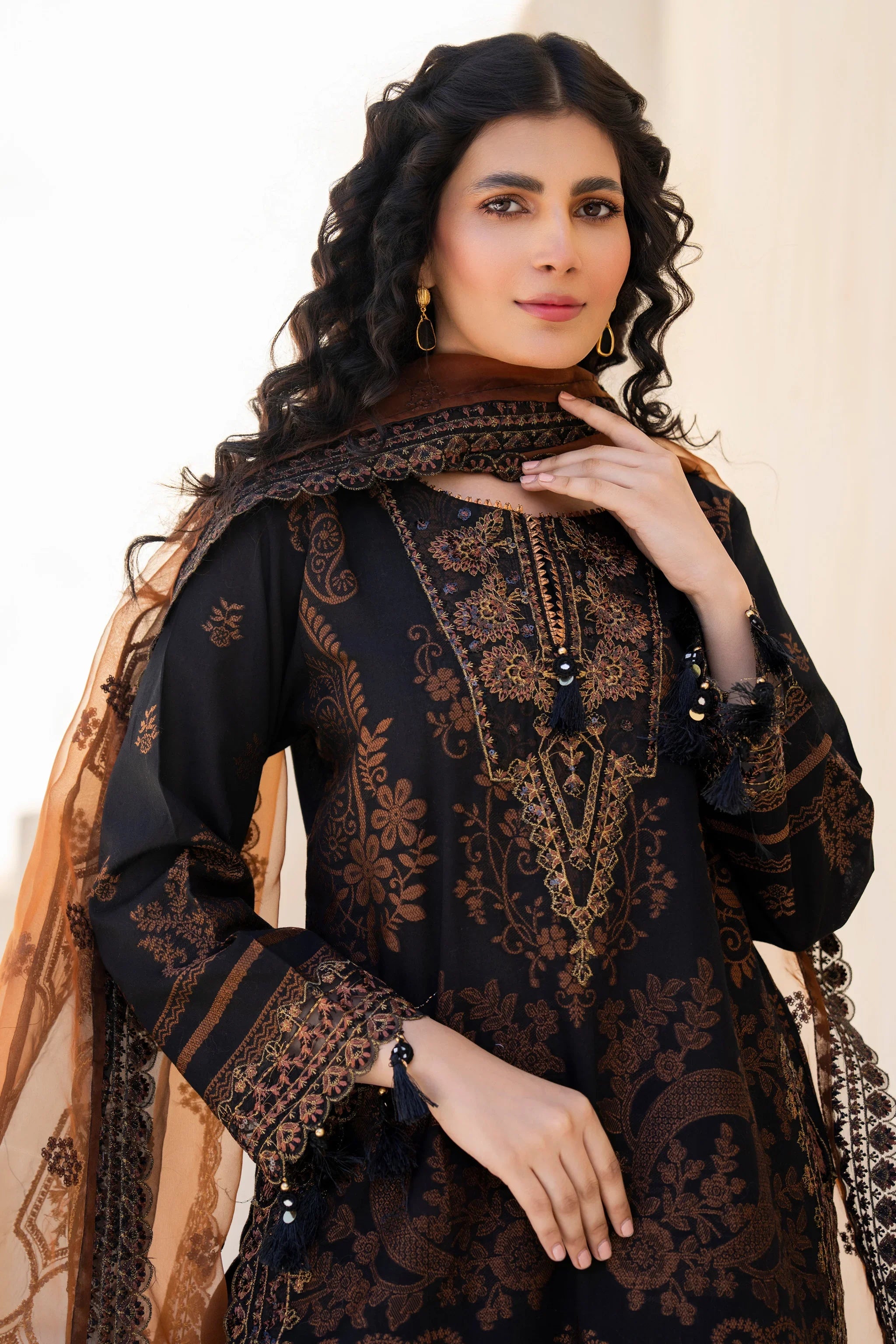 3 Piece Black Jacquard Ready To Wear - AR-3764 - ARFARIWAJ