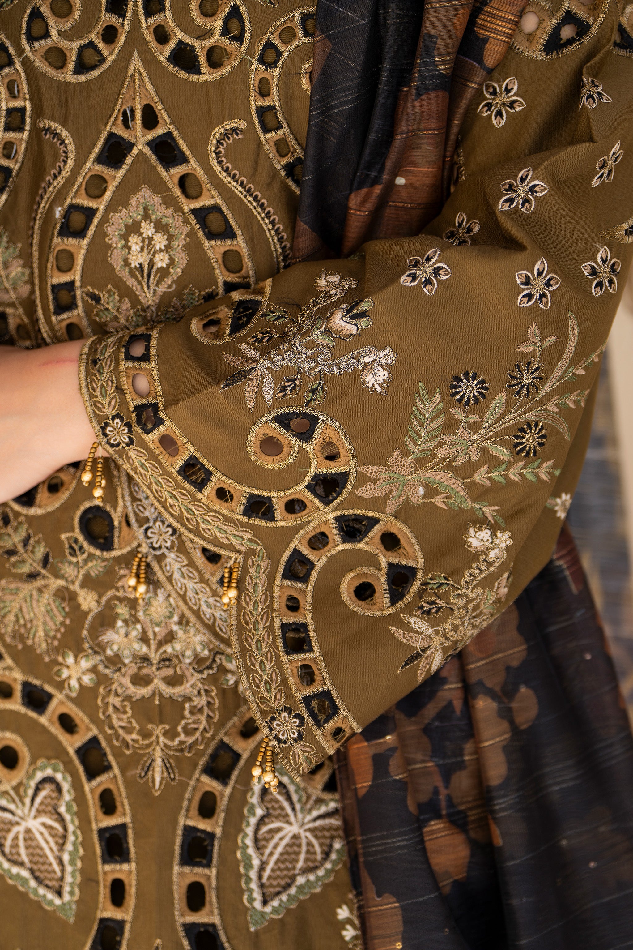 3 Piece Olive Jacquard Ready To Wear - AR-3751 - ARFARIWAJ