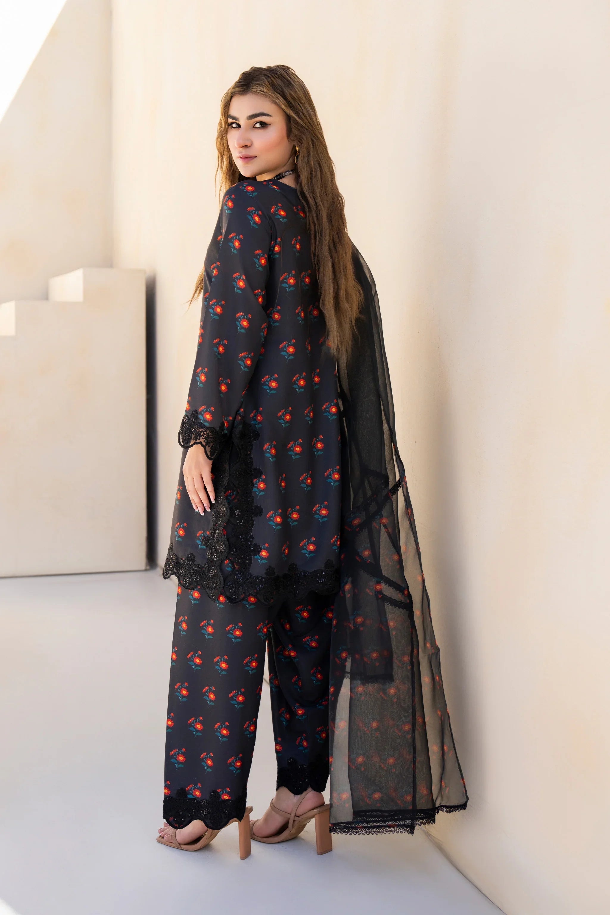 3 Piece PP Lawn Suit Ready To Wear - AR-3762 - ARFARIWAJ