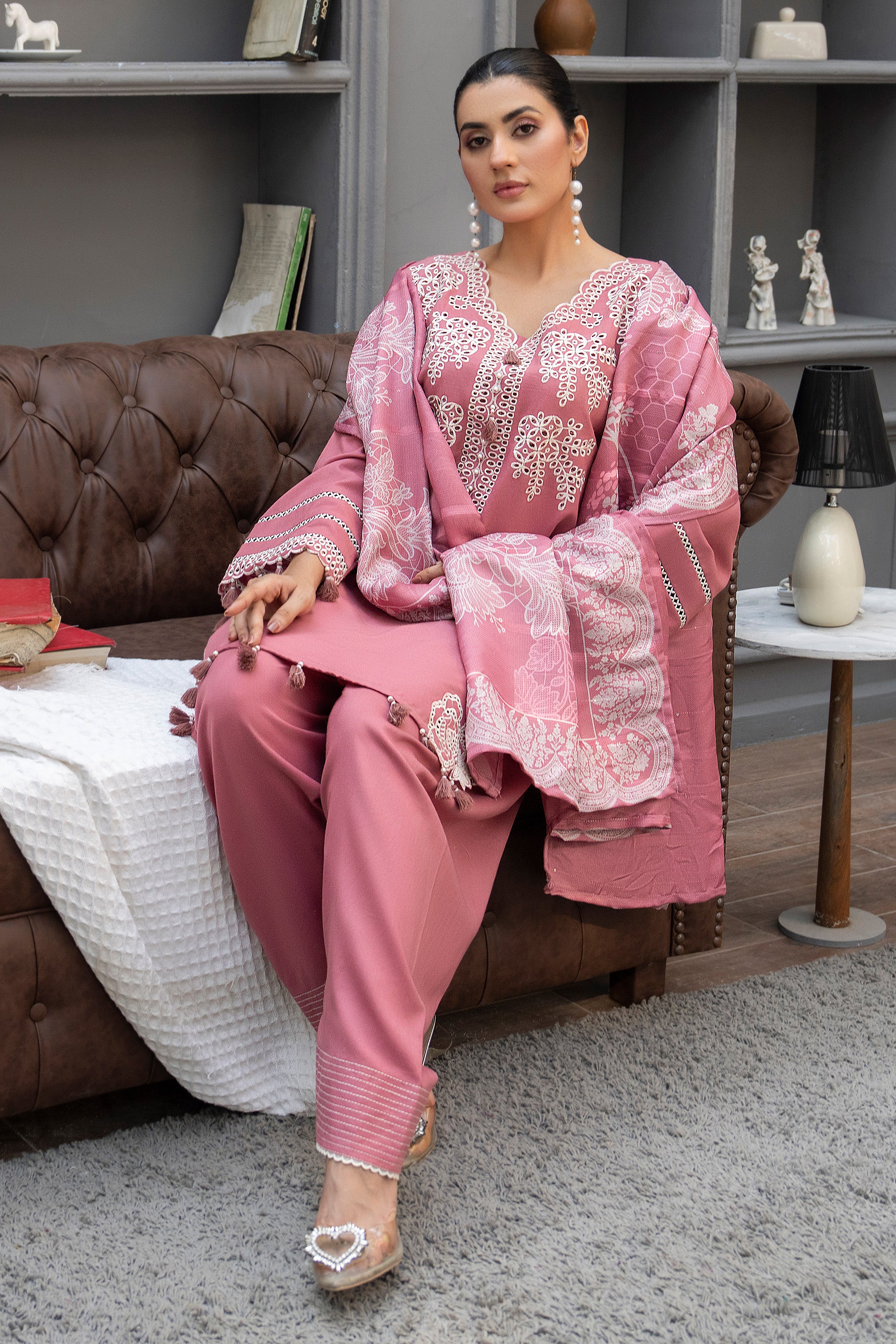 3 Piece Ready To Wear Tea Pink Embroidered Suit - AR-3899 - ARFARIWAJ
