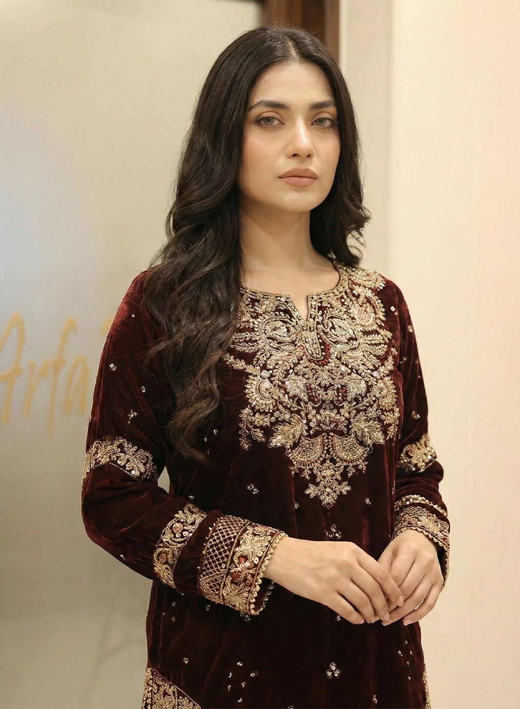 IN-413-Maroon