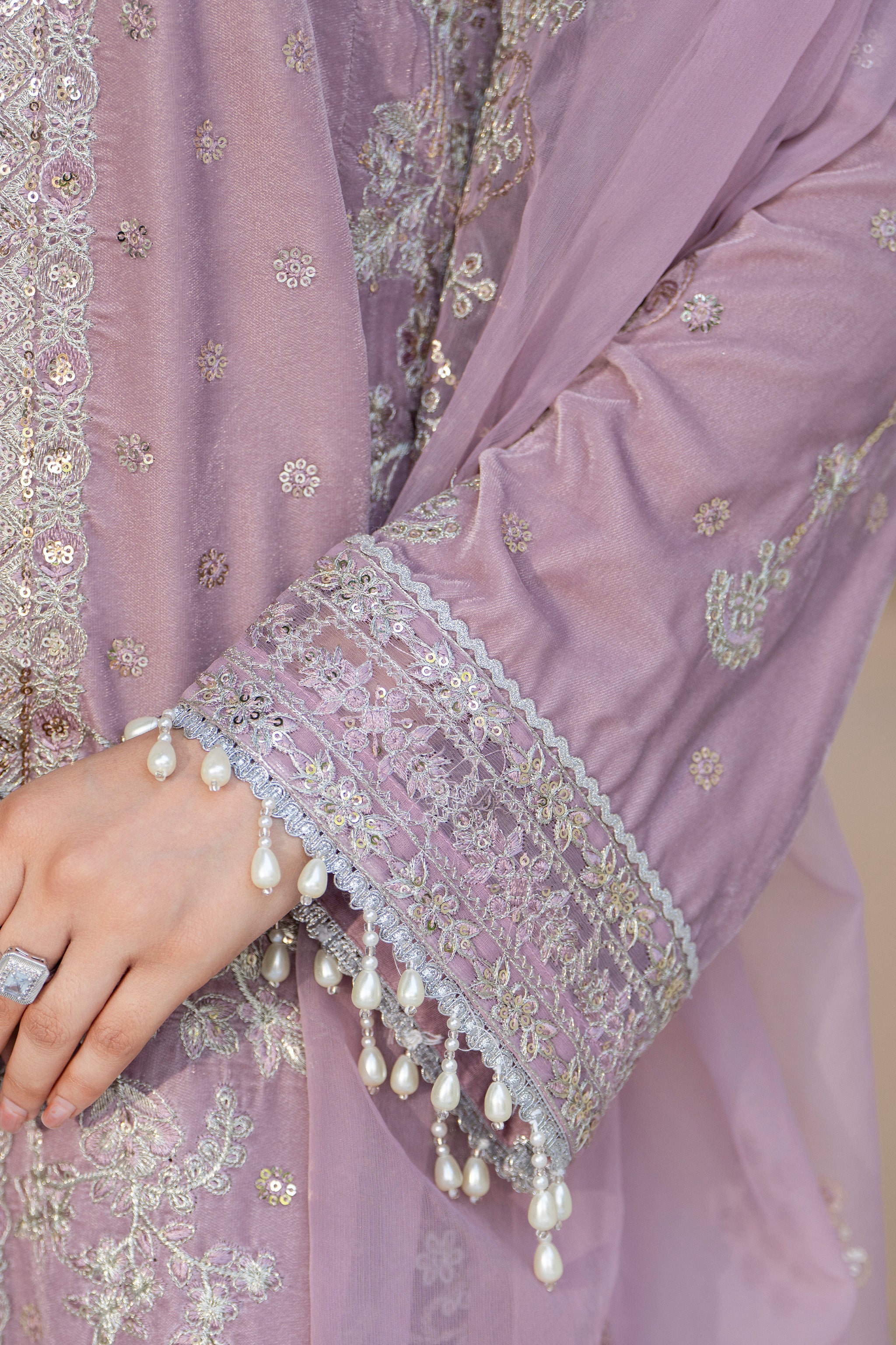 3 Piece Ready To Wear Lilac Velvet Suit - IN-390 - ARFARIWAJ