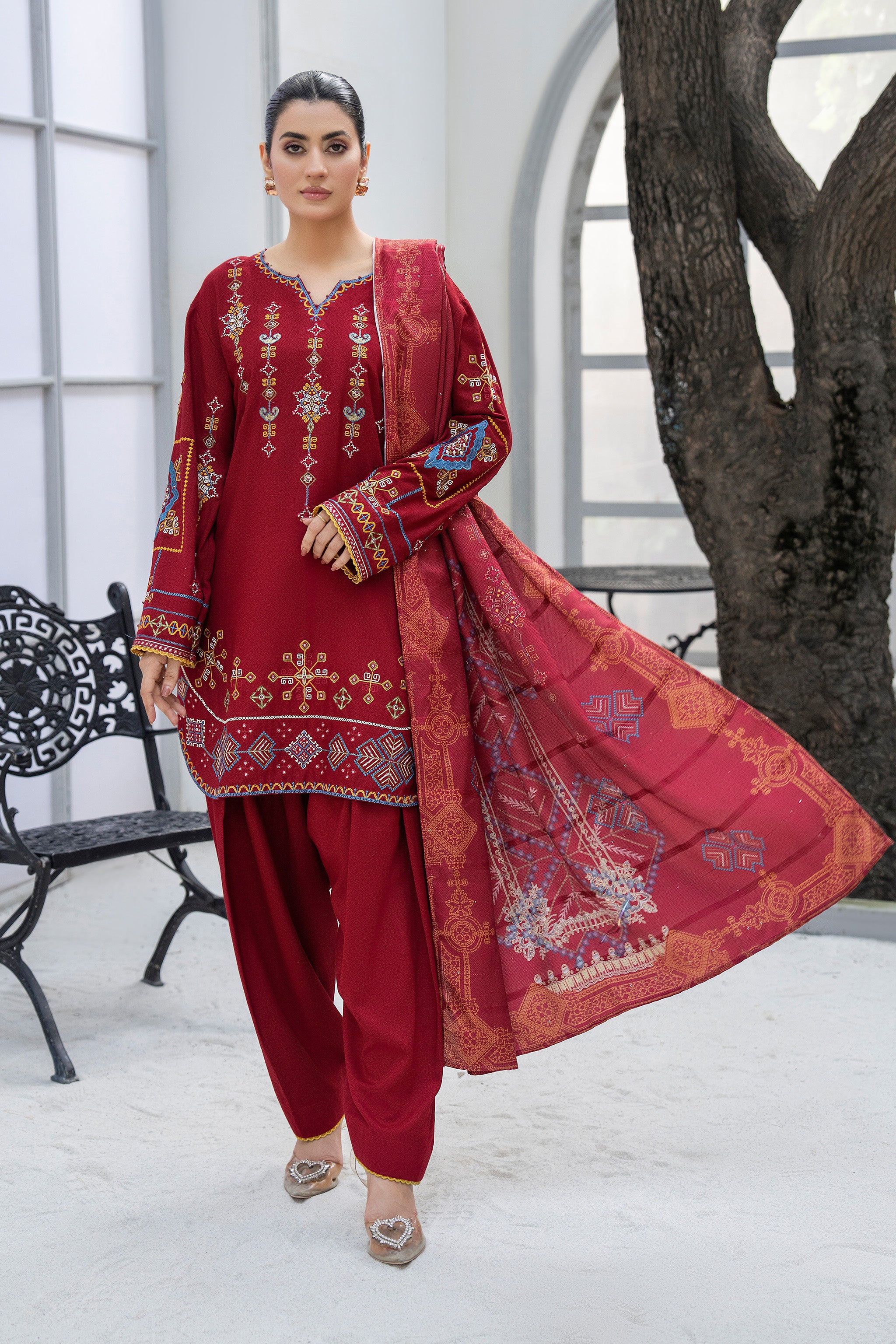 3 Piece Ready To Wear Maroon Embroidered Suit - AR-3908- ARFARIWAJ