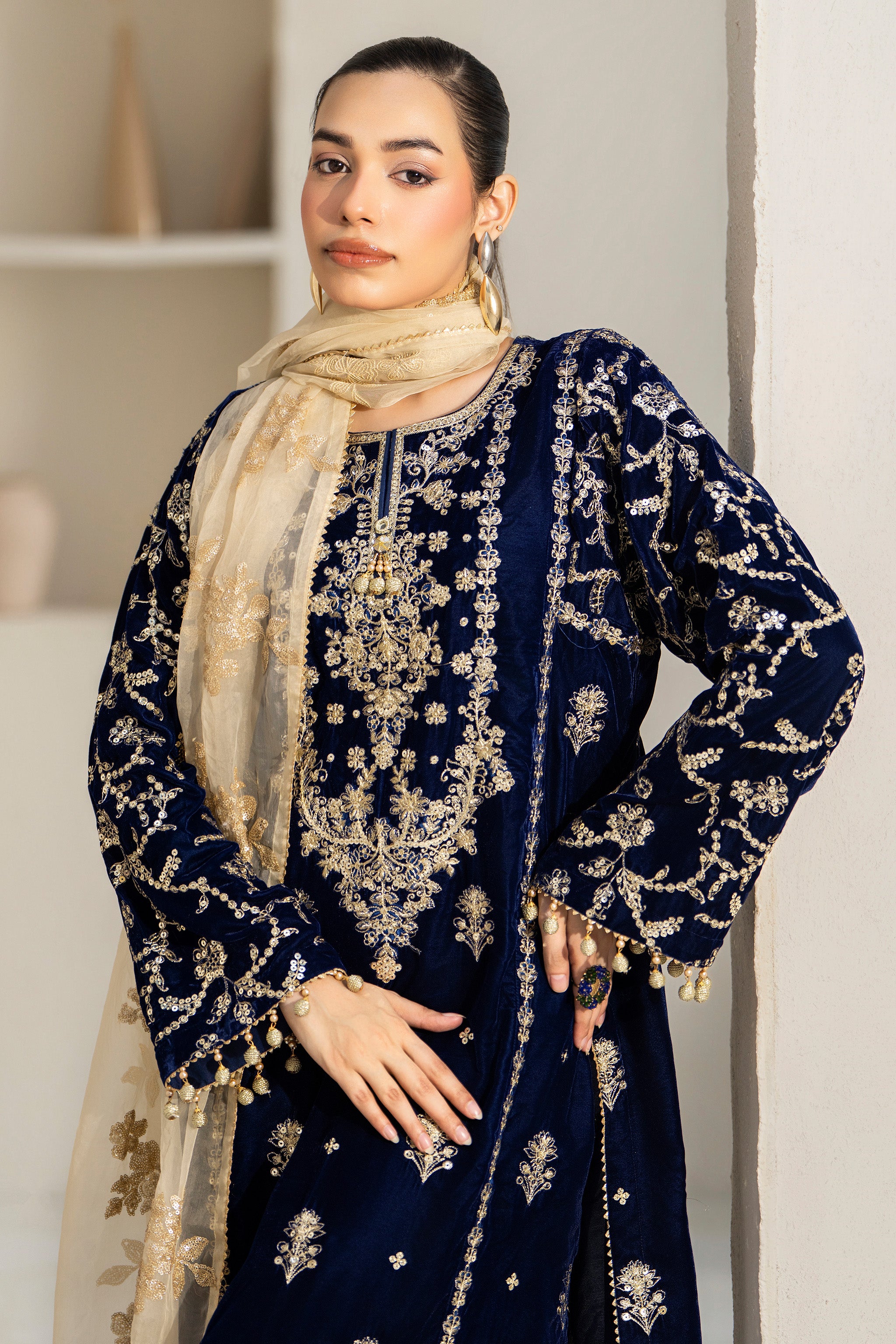 3 Piece Ready To Wear Navy Blue Velvet Suit - IN-384 - ARFARIWAJ