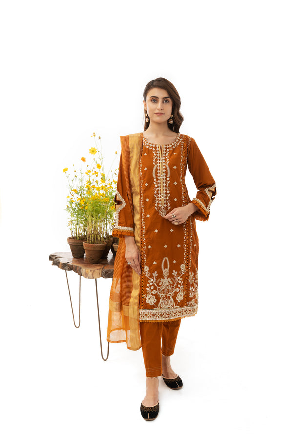 3 Piece Cotton Suit Luxury Pret - AR-2869-S23 (Nayab) - ARFARIWAJ